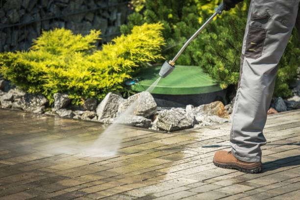 Best Playground Equipment Cleaning  in Mission Hills, CA