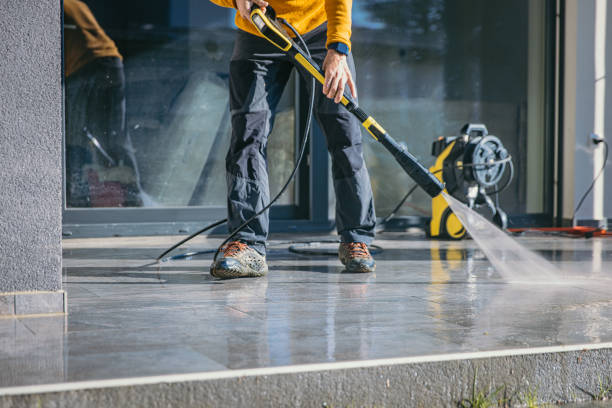 Mission Hills, CA  Pressure Washing Services Company